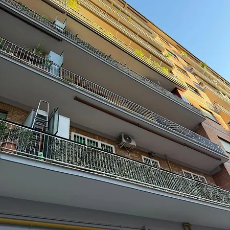 Lux Tuscolano Апартаменты *